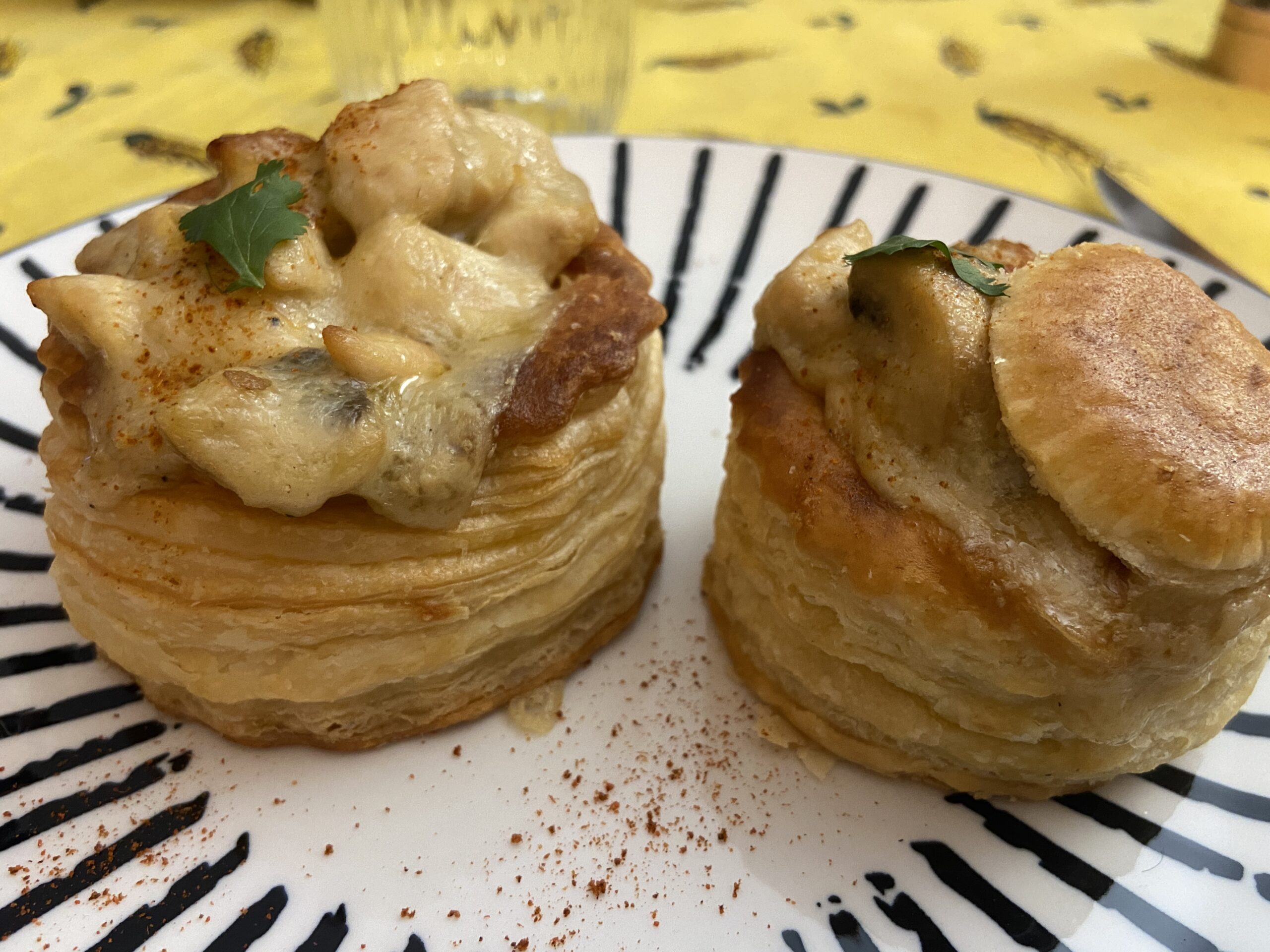 Volauvent au poulet sauce foie gras