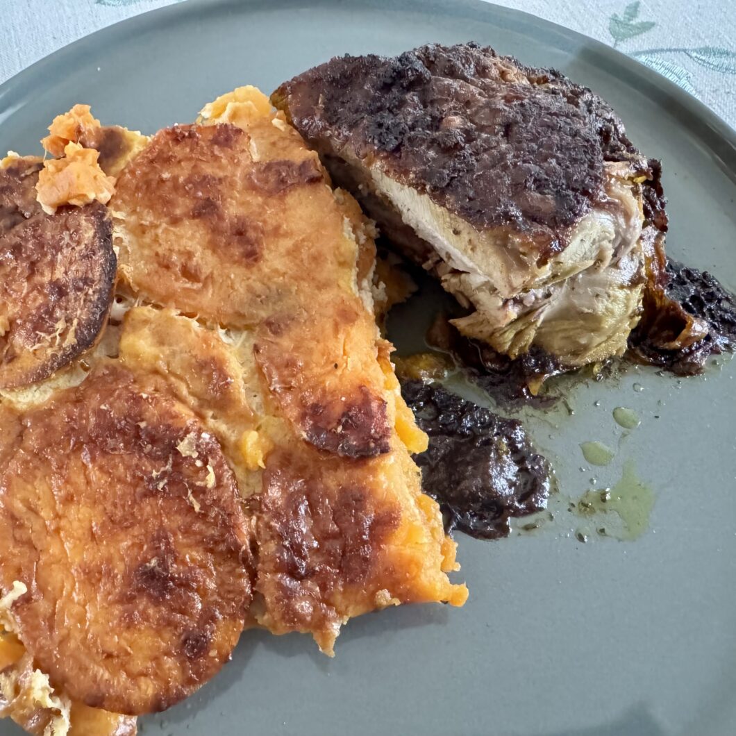 Cuisse de dinde rôtie et gratin de patates douces