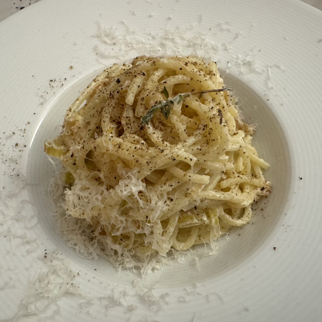 Spaghettis bière et poireau
